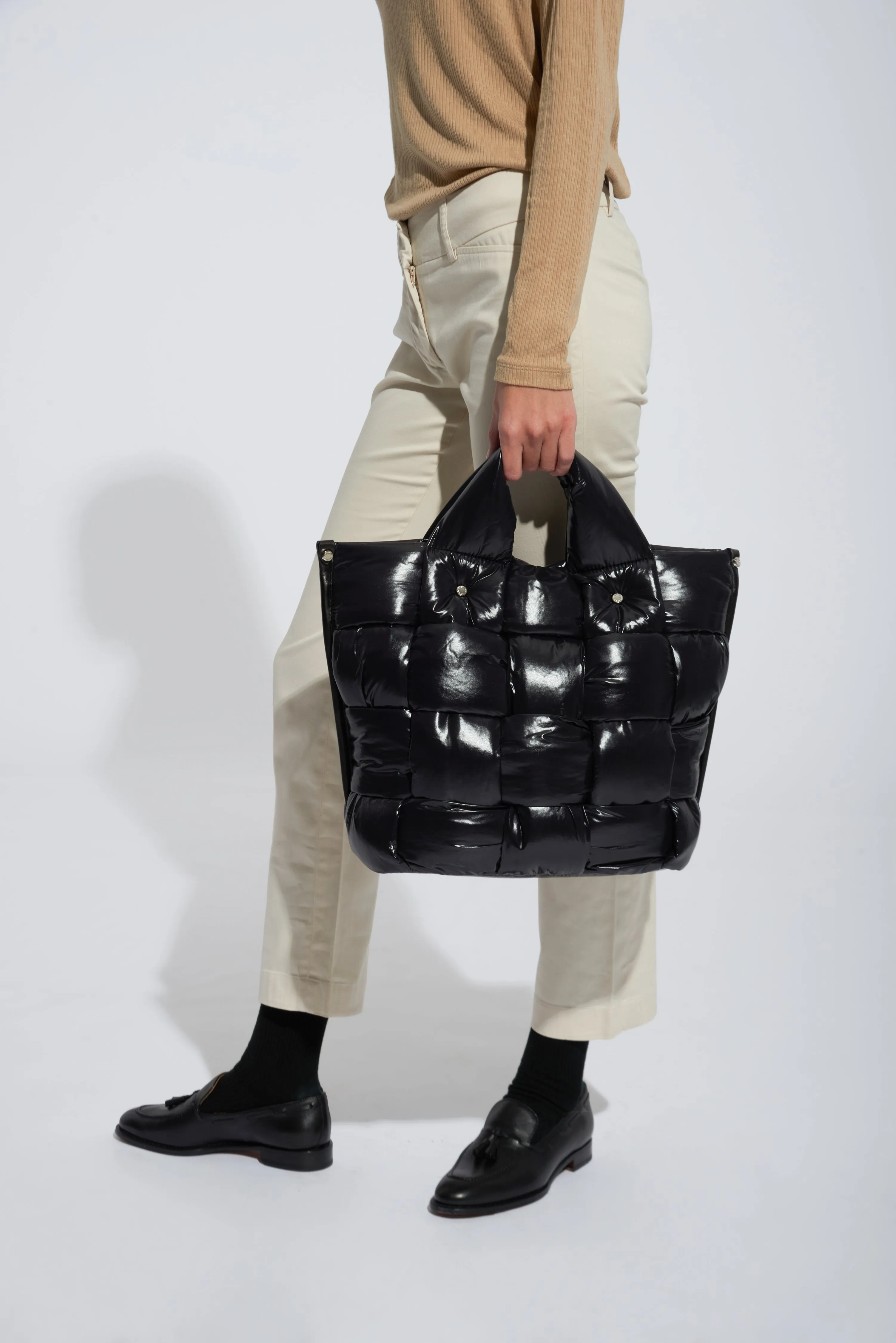 Gala Silver Puffer Tote