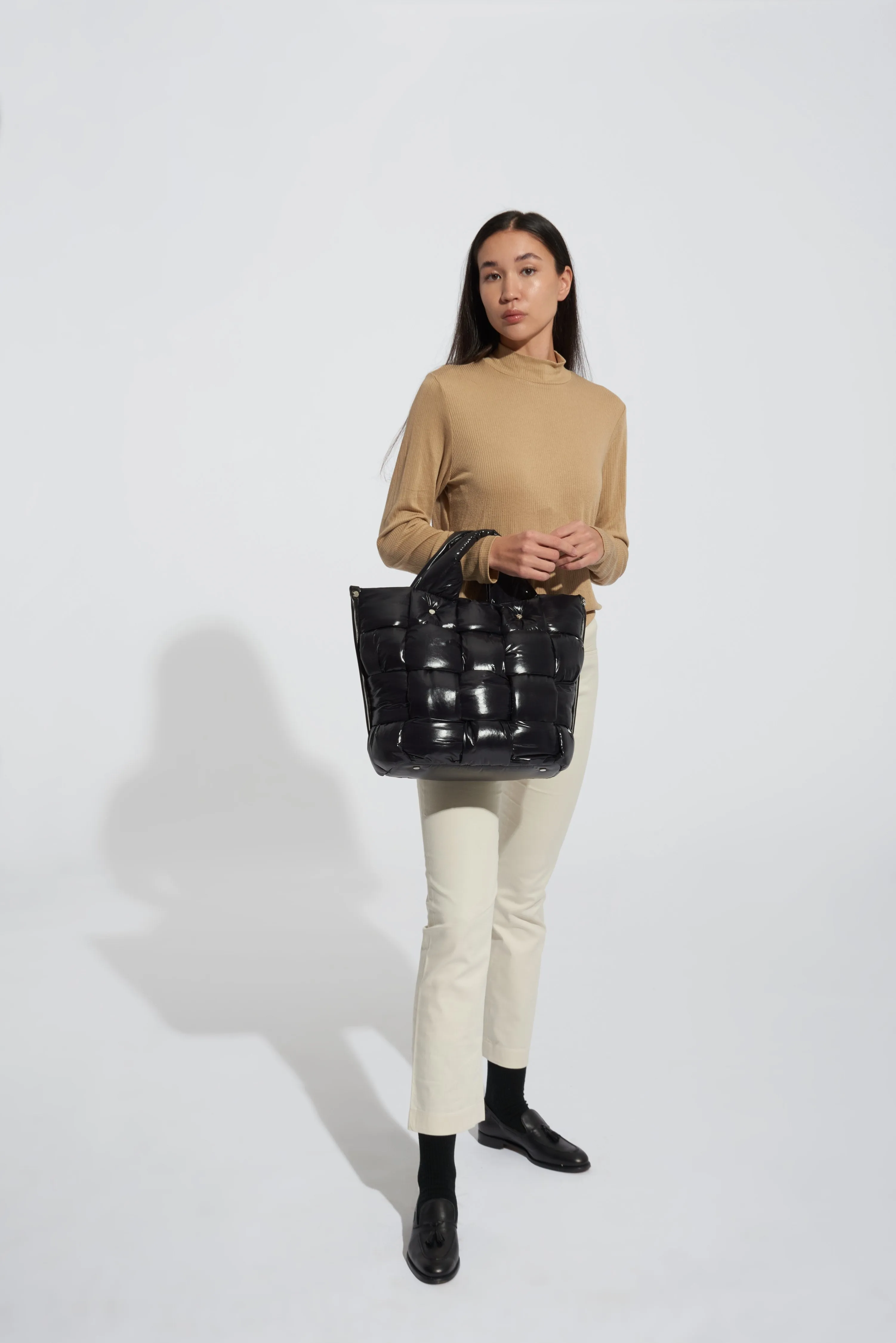 Gala Silver Puffer Tote