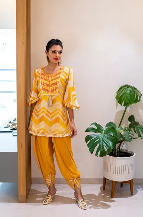 MATARGASHTI - Printed Short Kurta With Tulip Pants