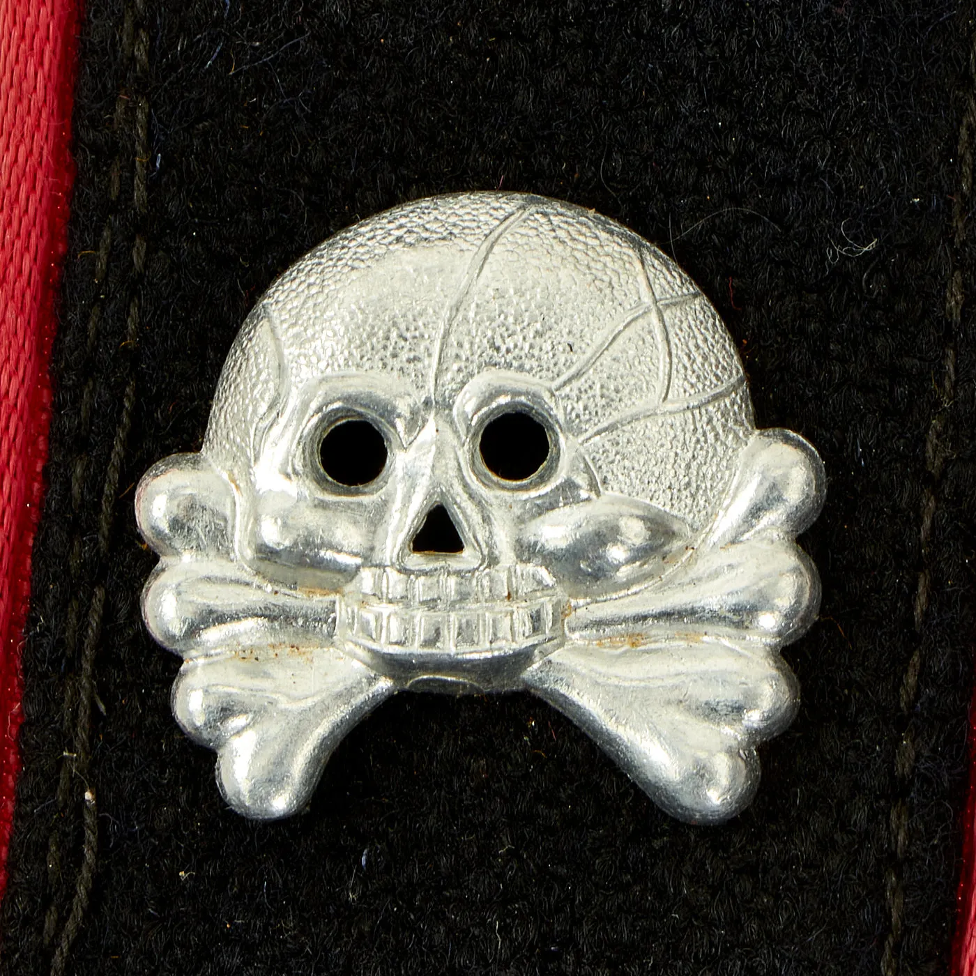 Original German WWII Panzer EM/NCO Right Side Collar Tab with "Danziger" Totenkopf Death's Head Emblem