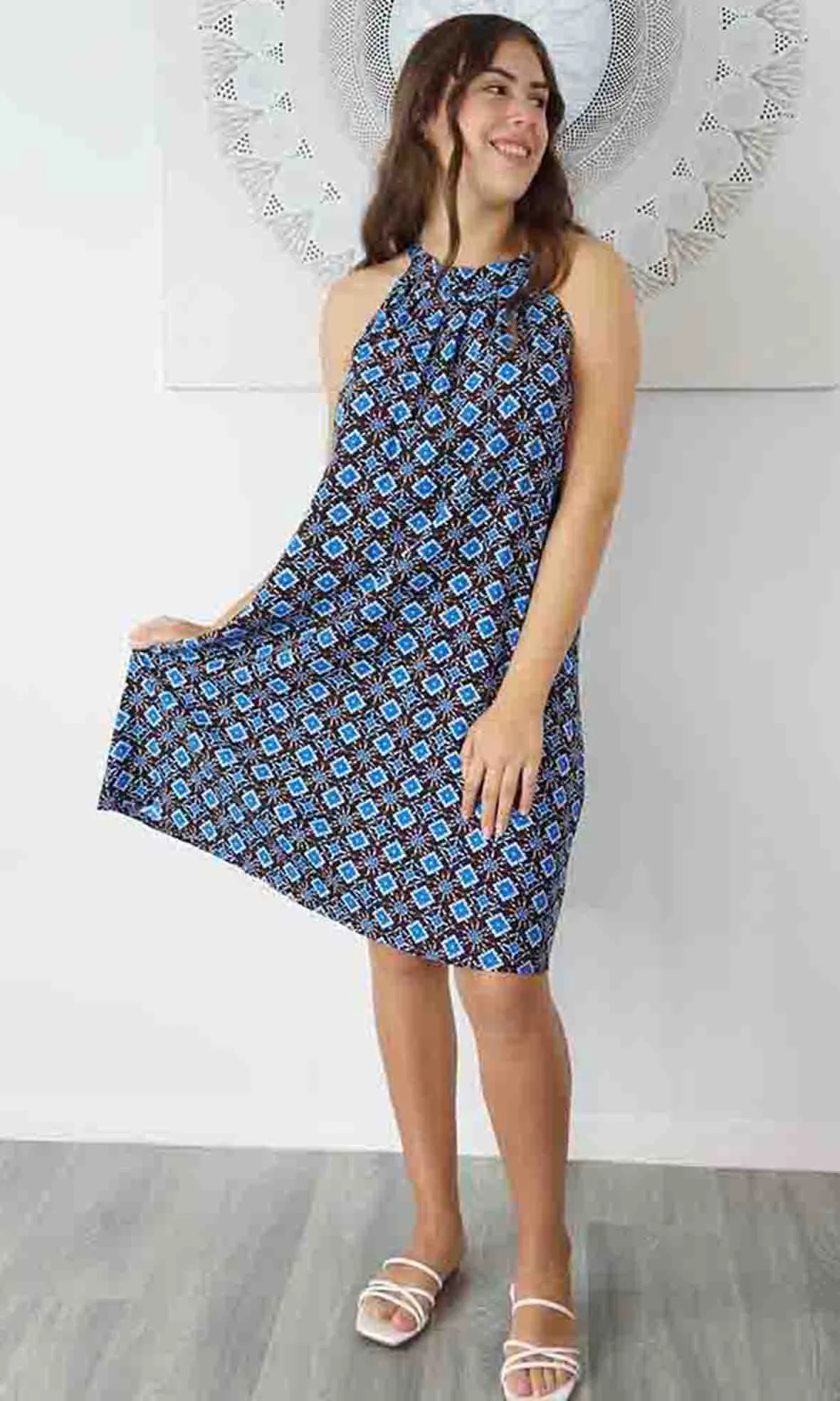 Rayon Dress Short Chloe Snowflower, More Colours