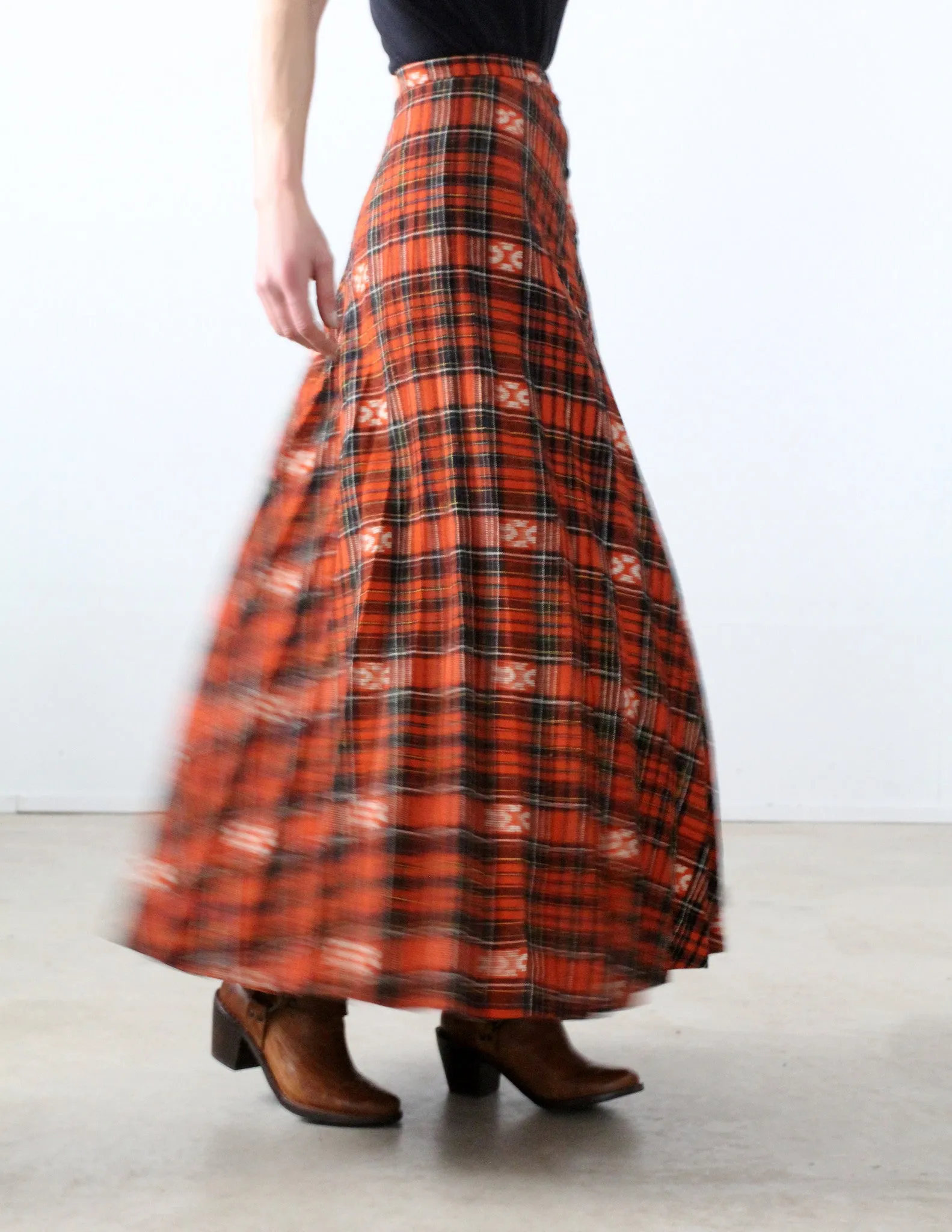 vintage 70s plaid maxi skirt